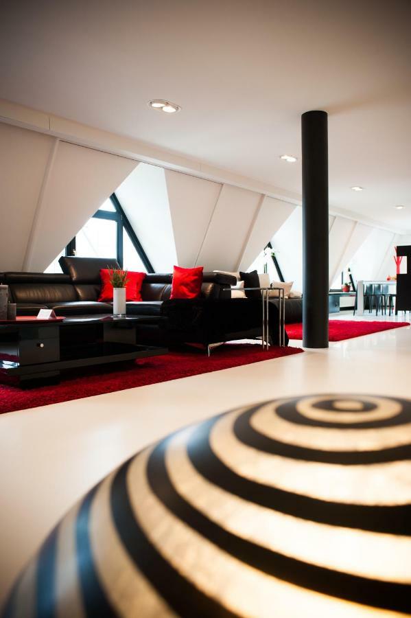Lord Of Ghent Apartment ภายนอก รูปภาพ
